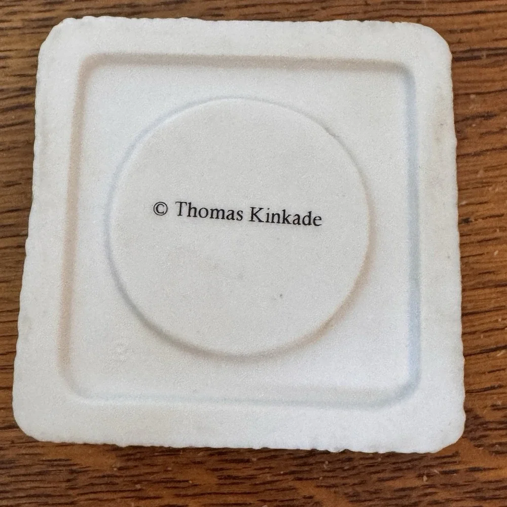 Thomas Kinkade Cottage Planter 3